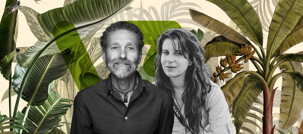 Dr Stachowicz and Dr Kok against the background of a dense green jungle